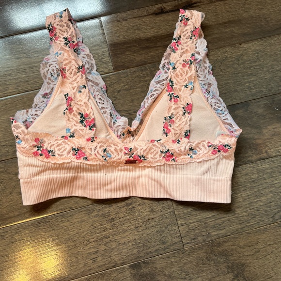 Summery bralette - Picture 2 of 2